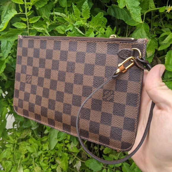 Louis Vuitton Handbags - Louis Vuitton Cosmetic Pouch Bag brown Damier